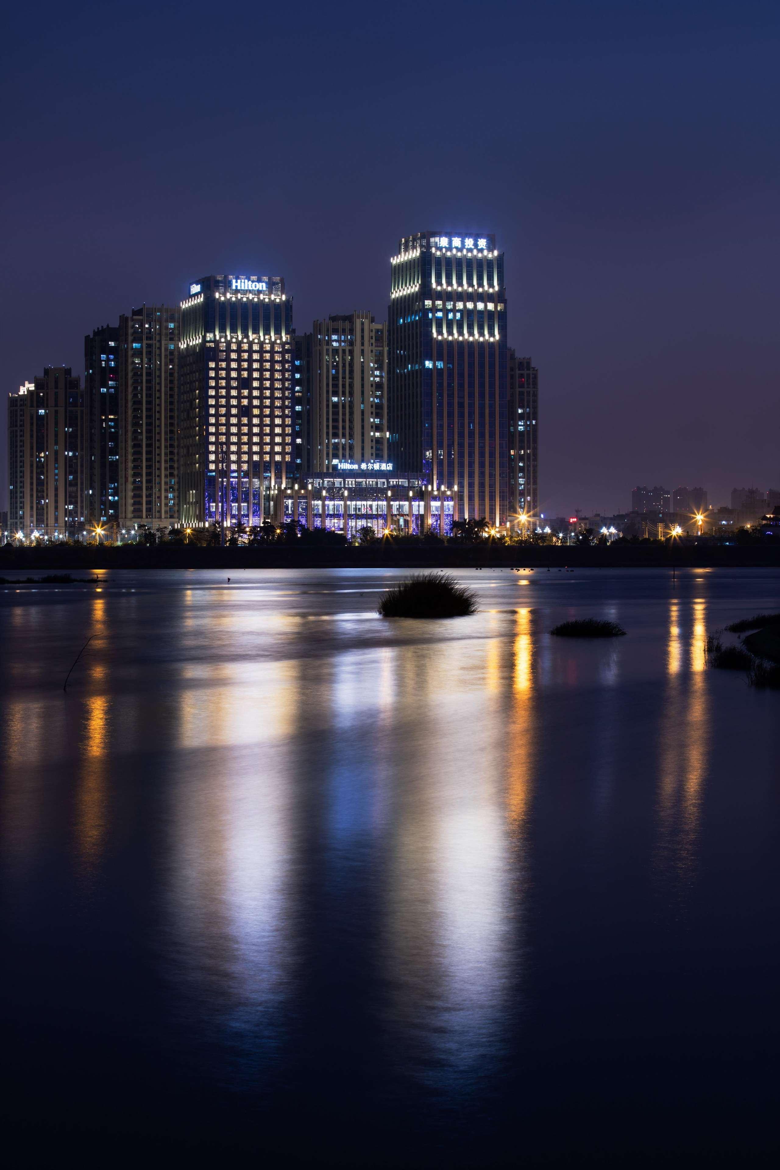 Hilton Quanzhou Riverside Hotel Buitenkant foto